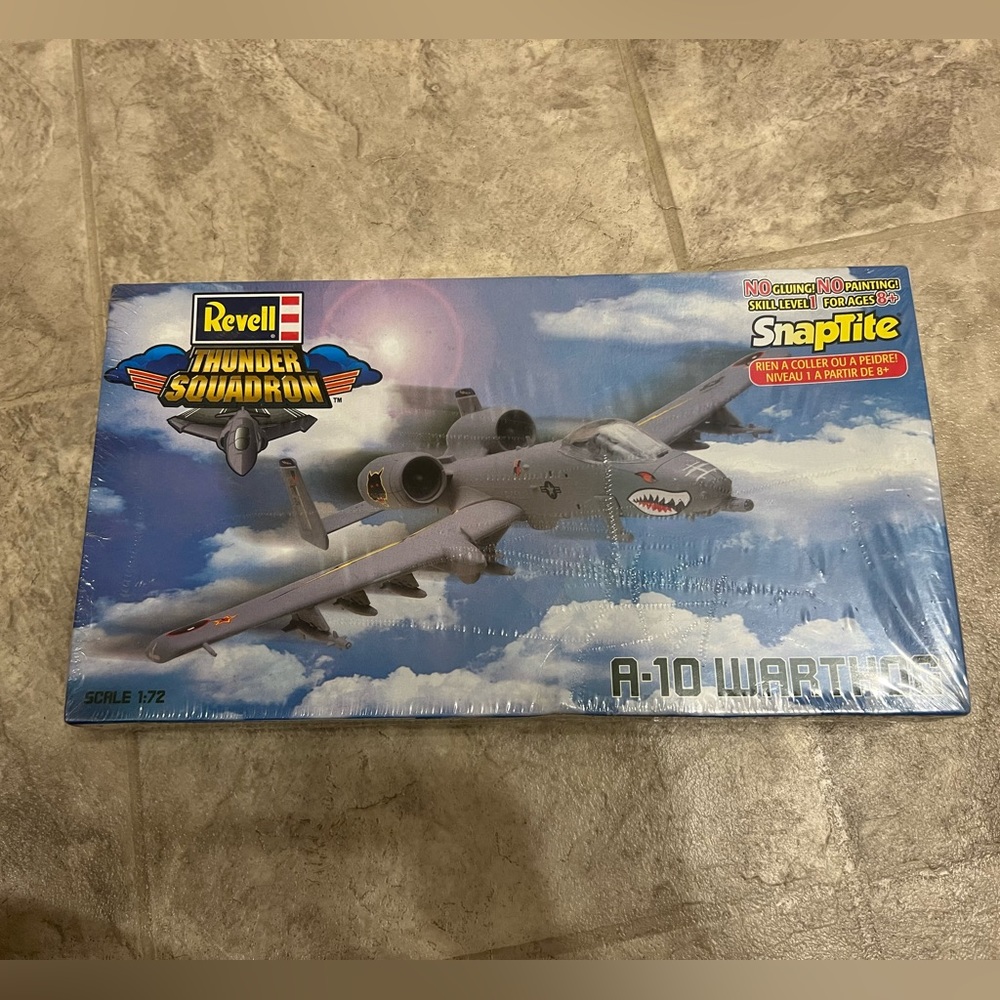 Revell Thunder Squadron A-10 Warthog Scale Model